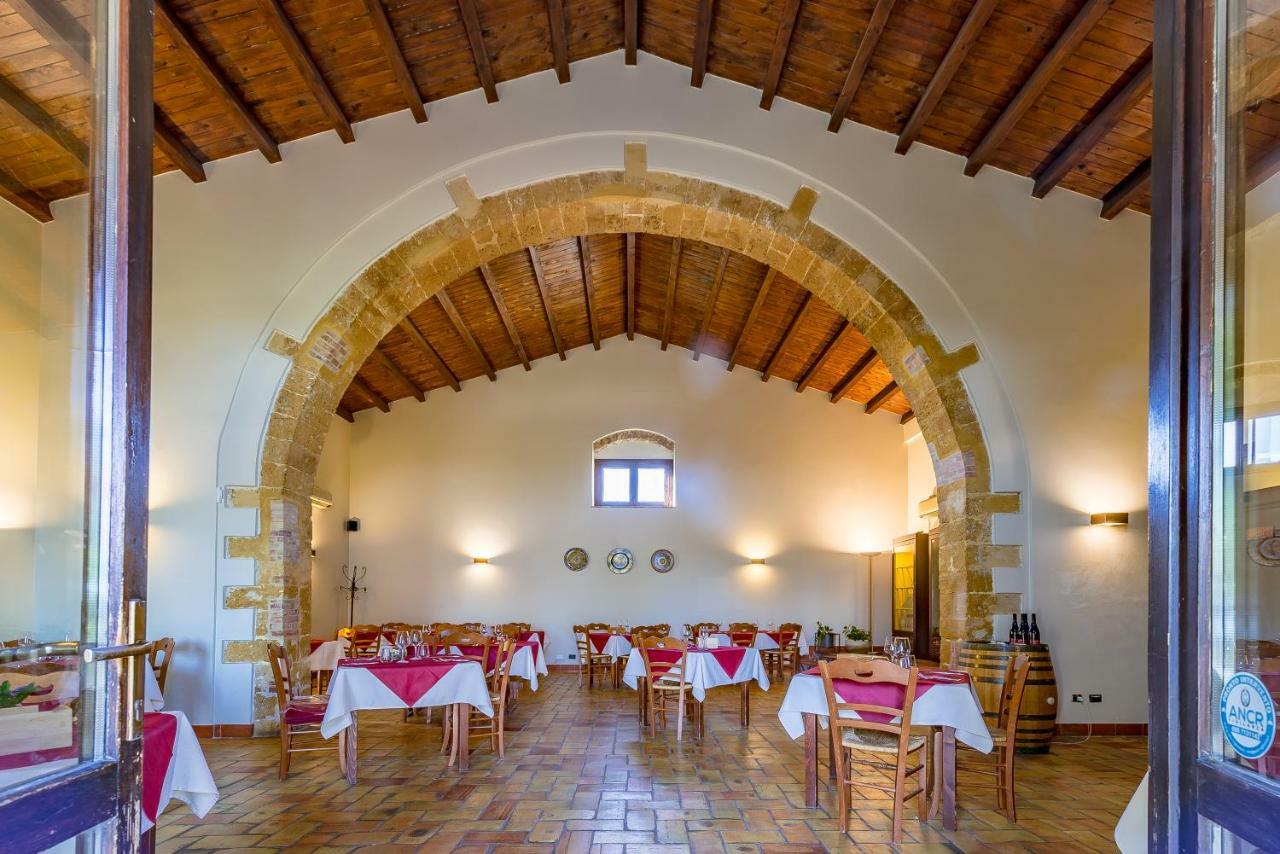Agriturismo Tenuta Stoccatello 门菲 外观 照片